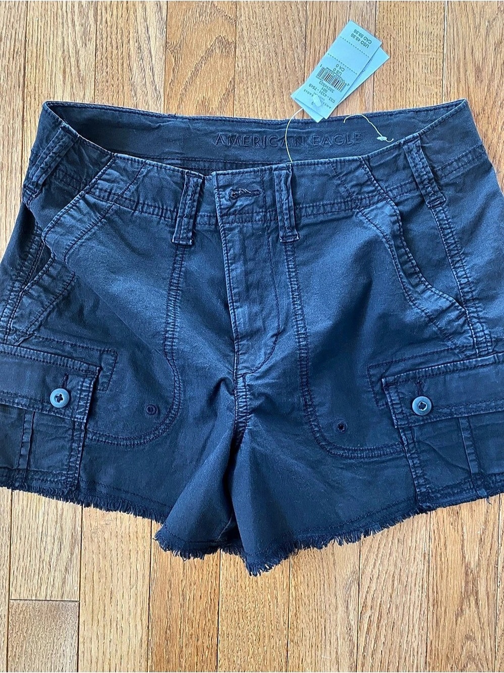 American Eagle Women's Cargo Shorts Black Size 0 NWT